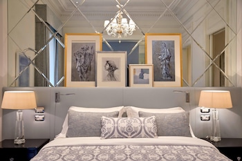 Superior Room, 1 King Bed