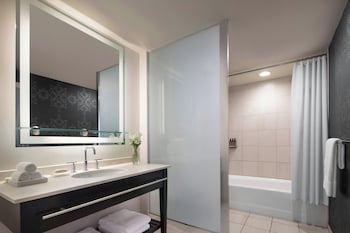 Premium Room, 2 Double Beds (Mobility/Hearing Access, Roll-In Shwr)