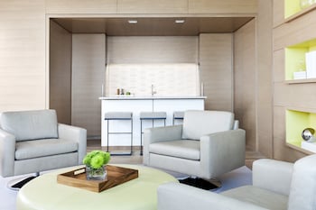 Suite (Regency)