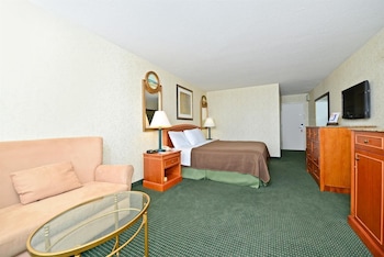Standard Room, 1 King Bed, Smoking