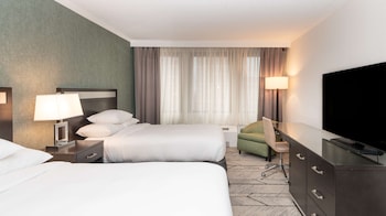 Room, 2 Double Beds, Corner