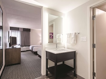 Room, 2 Queen Beds, Non Smoking