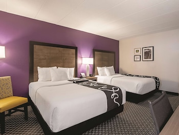 Room, 2 Queen Beds, Accessible, Non Smoking (Mobility/Hearing Impaired Accessible)