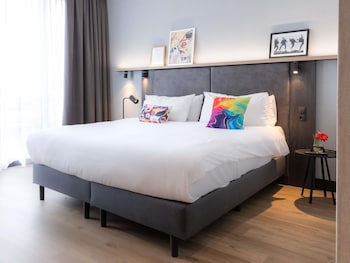 Deluxe Room, 1 Double Bed, Balcony