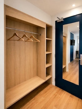 Comfort Twin Room