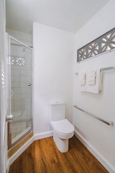 Superior Room, 1 Queen Bed