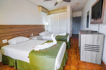 Standard Room, 2 Twin Beds