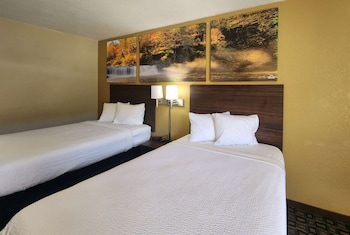 Standard Room, 2 Double Beds, Smoking