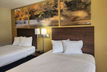 Standard Room, 2 Double Beds, Smoking