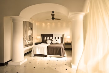 Junior Suite (Garden Side)