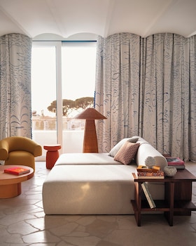 Executive Suite, Terrace, Sea View