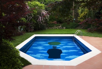 Suite (Private Pool and Garden)