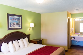 Standard Room, 1 King Bed, Non Smoking