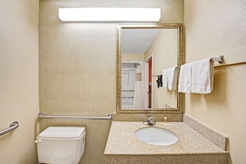 Double Room, 2 Double Beds