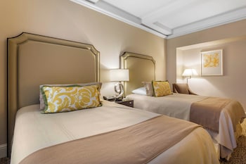 Deluxe Room, 2 Double Beds