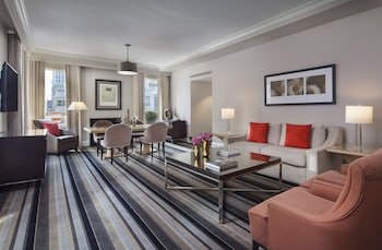Luxury Suite, 1 King Bed (Rodgers and Hammerstein)