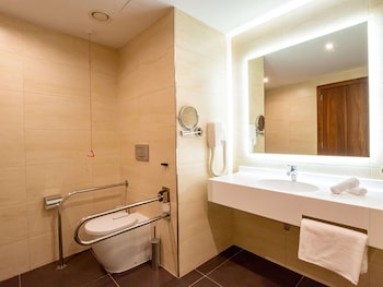 Guest Room, 2 Twin Beds, Accesible