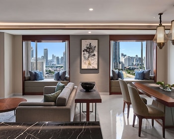 Suite, City View (Capital)