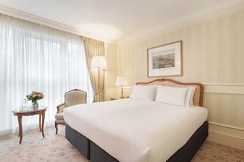 Classic Double or Twin Room (Single Use)