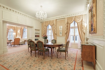 Superior Suite (3Pax)