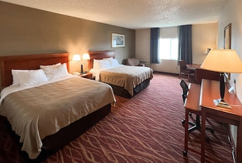 Standard Room, 2 Queen Beds, Non Smoking