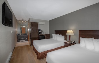 Basic Double Room (Coast Limited Two Doubles) Interior Window Room