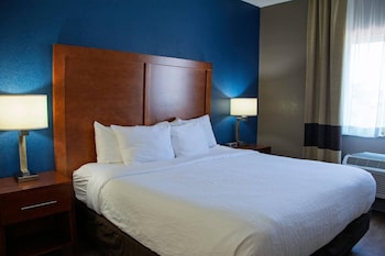 Suite, 1 King Bed, Non Smoking