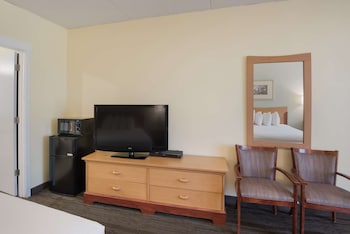 Standard Room, 2 Queen Beds, Non Smoking, Refrigerator & Microwave