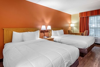 Standard Room, 2 Queen Beds, Non Smoking
