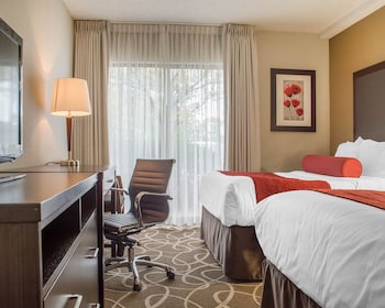 Standard Room, 2 Queen Beds, Non Smoking