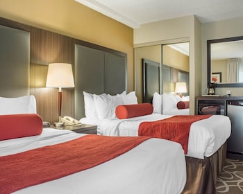 Standard Room, 2 Queen Beds, Non Smoking