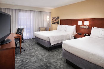 Room, 2 Queen Beds (Hearing Accessible)