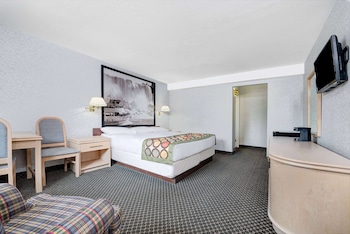 Standard Room, 1 King Bed
