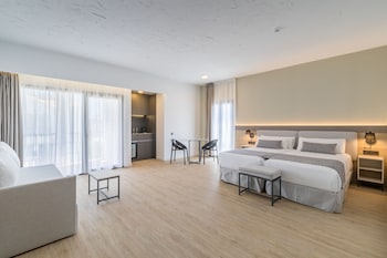 Deluxe Room (Superior 2+1)