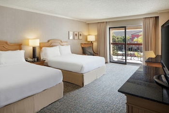 Room, 2 Queen Beds, Balcony (VIew)
