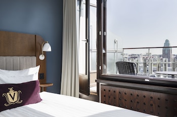 Superior Room, 1 Queen Bed