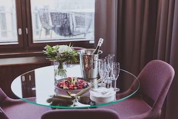 Business Suite