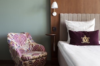 Standard Twin Room (extra bed possibility)