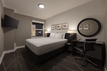Superior Room, 1 King Bed