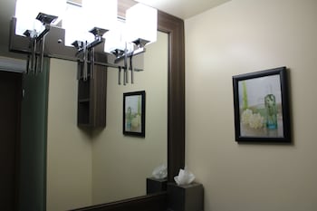 Executive Suite, 1 King Bed with Sofa bed