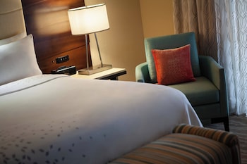 Room, 2 Queen Beds, Balcony