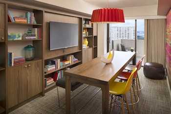 Luxury Suite