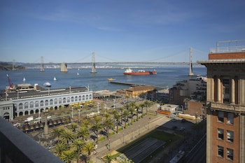 Studio, Bay View