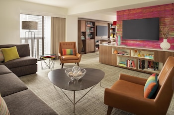 Luxury Suite