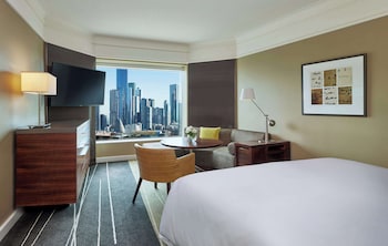 Room, 1 King Bed, City View
