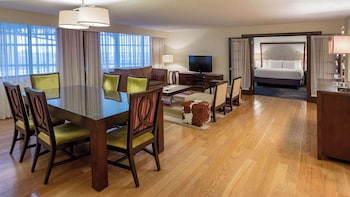 Presidential Suite, 1 King Bed, Non Smoking