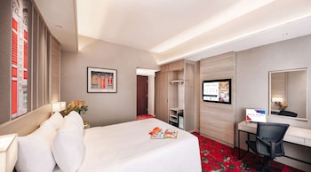 Deluxe Room, 1 King Bed