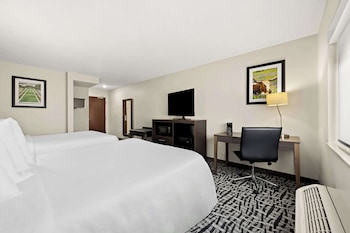 Standard Room, 2 Queen Beds, Non Smoking, Refrigerator & Microwave
