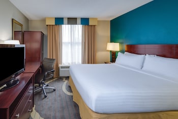 Standard Room, 1 King Bed (Communications)