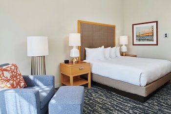 Room, 1 King Bed, Marina View
